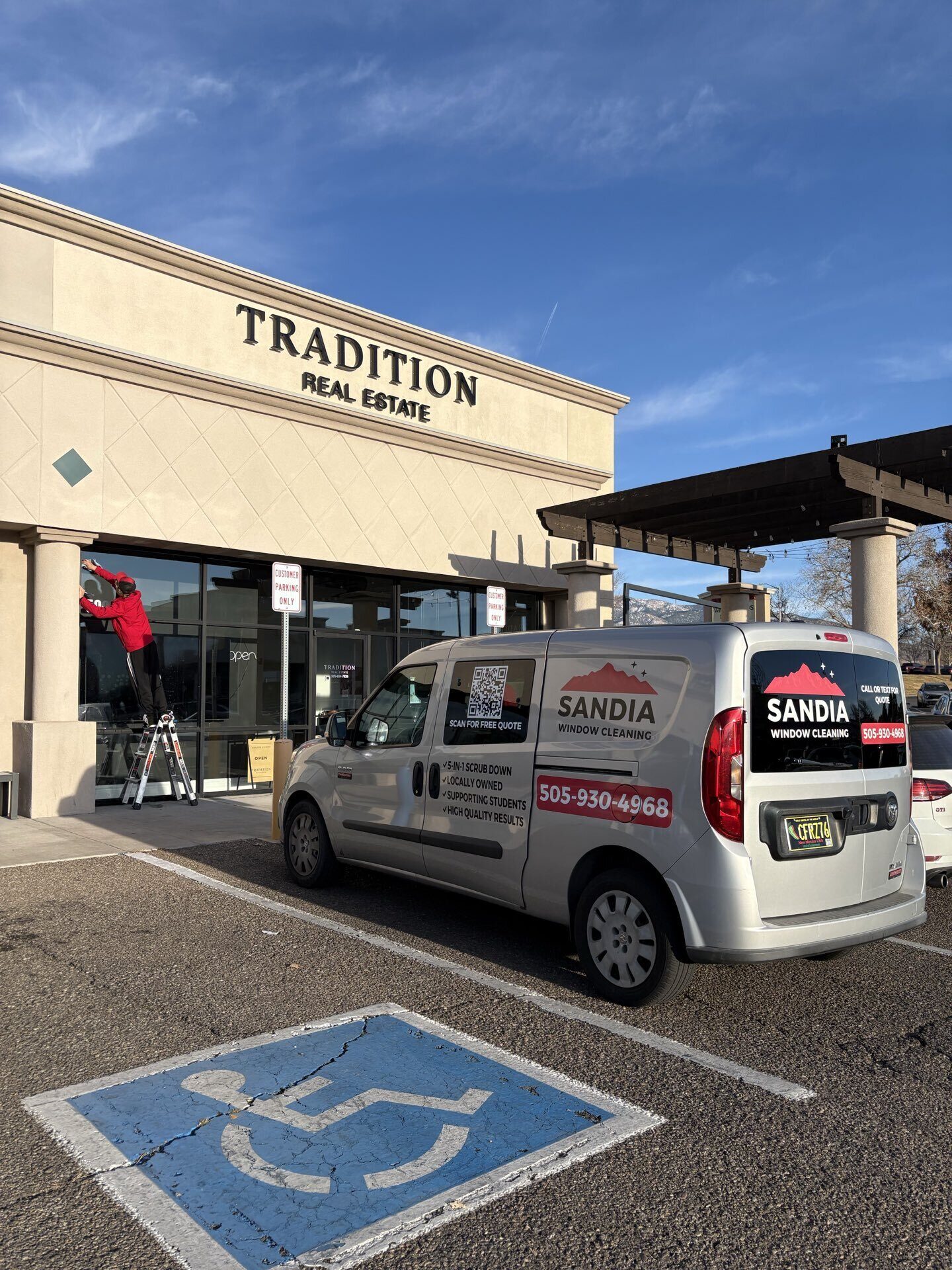 Sandia Window Cleaning team on the job